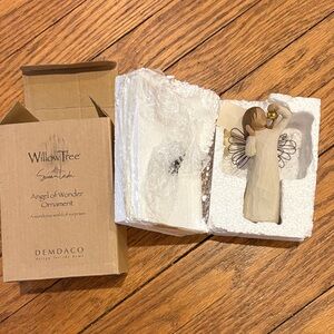Willow Tree Angel of wonder ornament